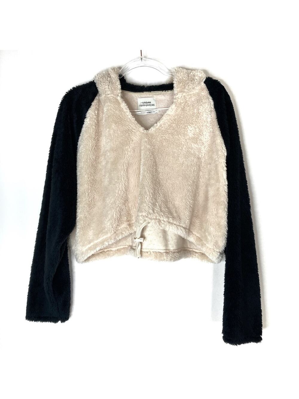 Urban Outfitters Cream Black Cream Sherpa Long Sleeve Sweatshirt Hoodie Womens S